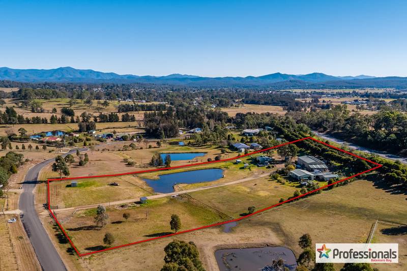 20 Pear Tree Place, MORUYA, NSW 2537