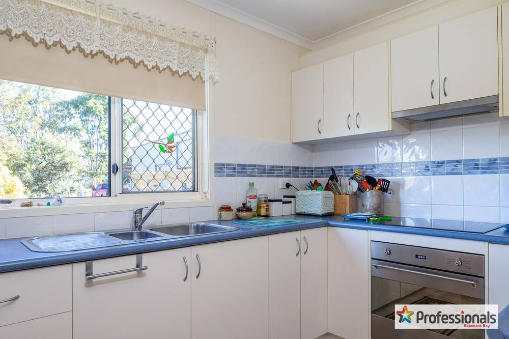 20 Pear Tree Place, MORUYA, NSW 2537
