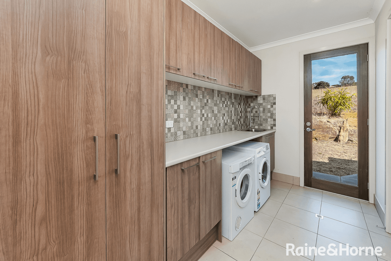 555 Springs Road, MOUNT BARKER SPRINGS, SA 5251