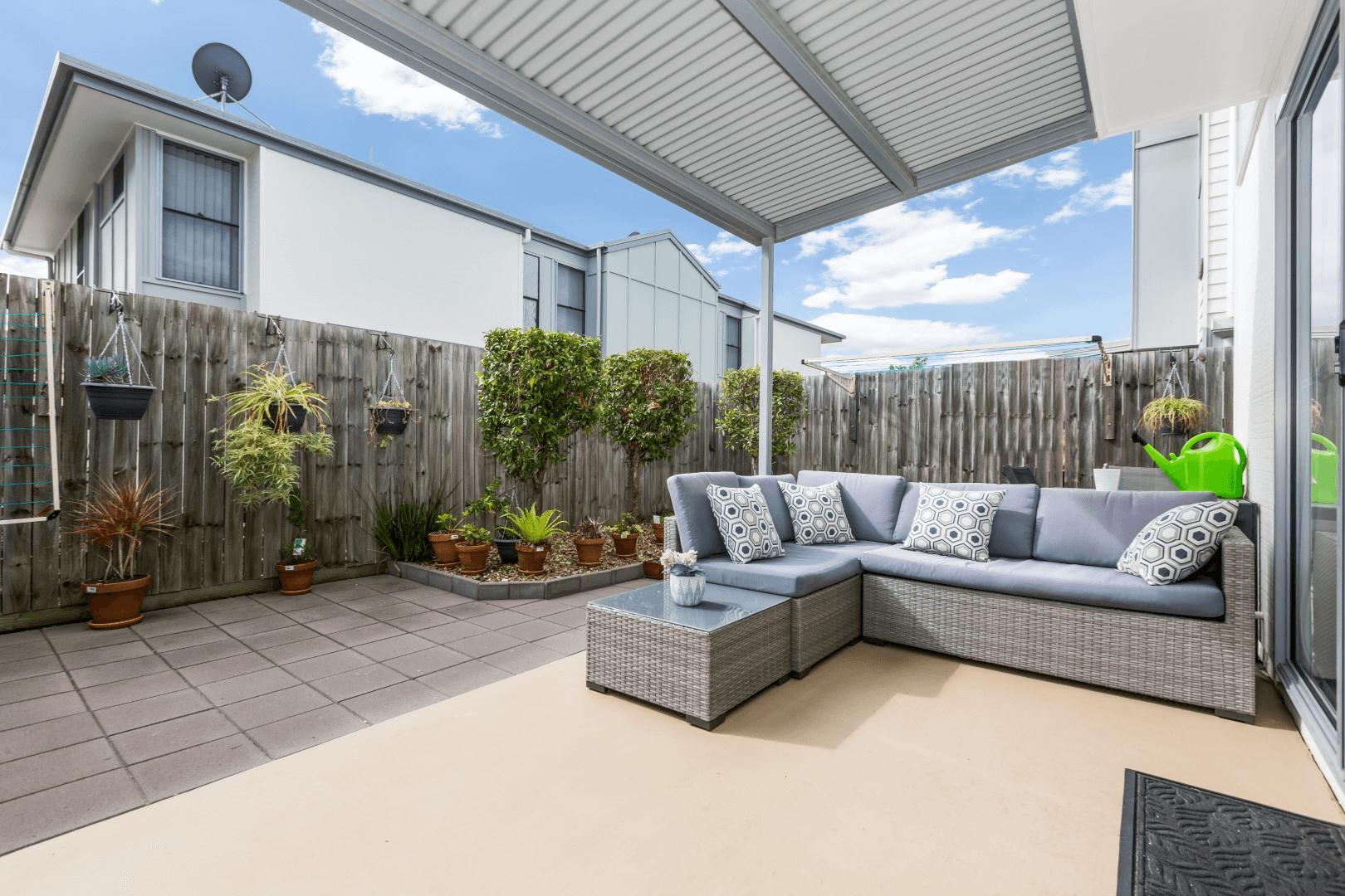 17/108 CEMETERY ROAD, RACEVIEW, QLD 4305