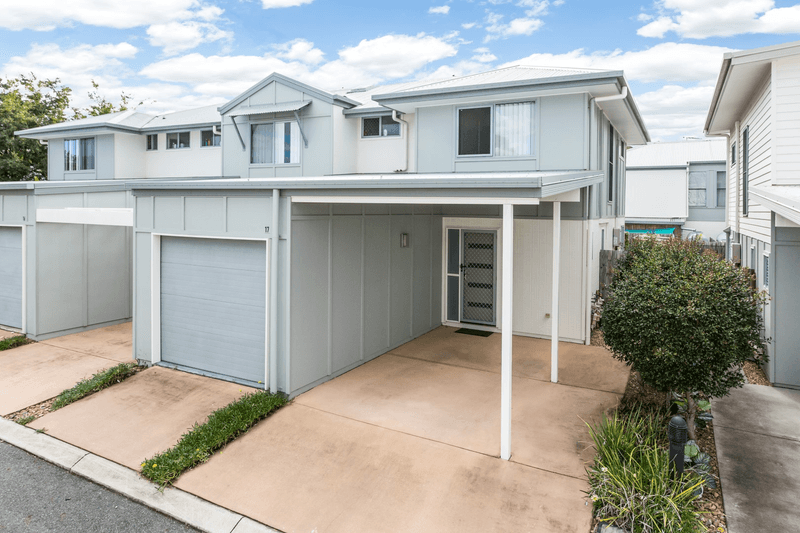 17/108 CEMETERY ROAD, RACEVIEW, QLD 4305
