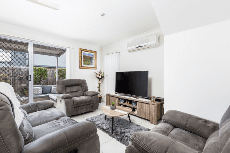 17/108 CEMETERY ROAD, RACEVIEW, QLD 4305