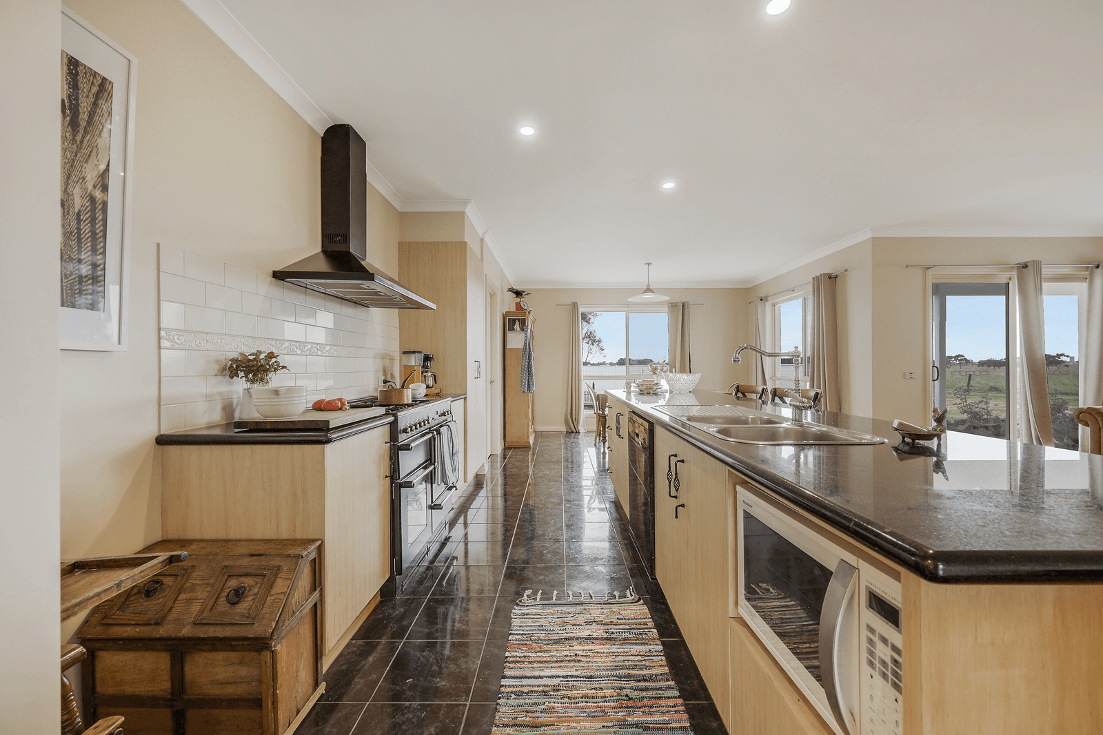 174 Blackwood Road, PORT FAIRY, VIC 3284