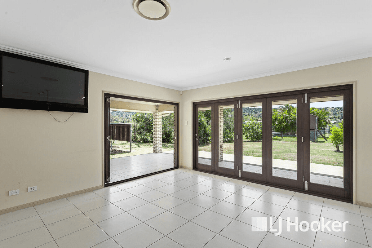 1 Hinze Road, MINDEN, QLD 4311