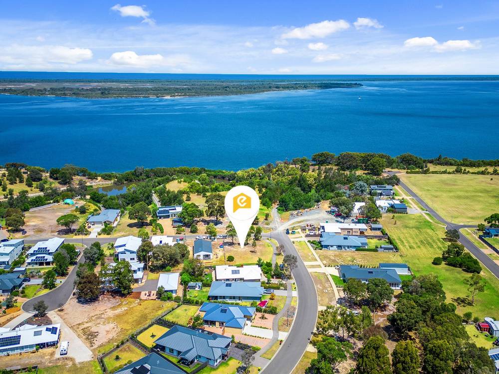 34 Plateau Avenue, Metung, VIC 3904