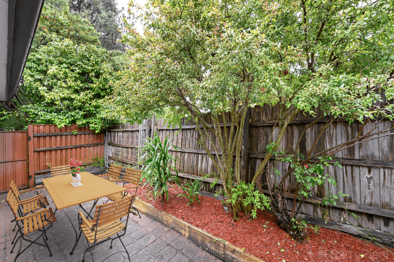 1/10 Pitt Street, Ringwood, VIC 3134