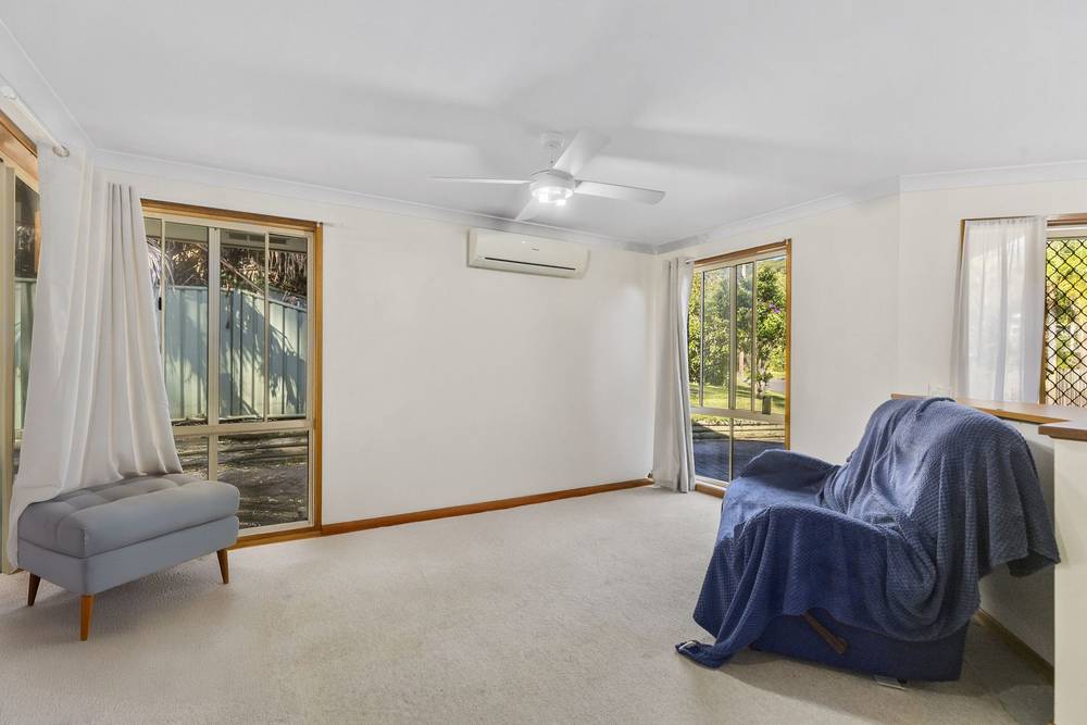 1/14 Ferntree Close, Wyoming, NSW 2250