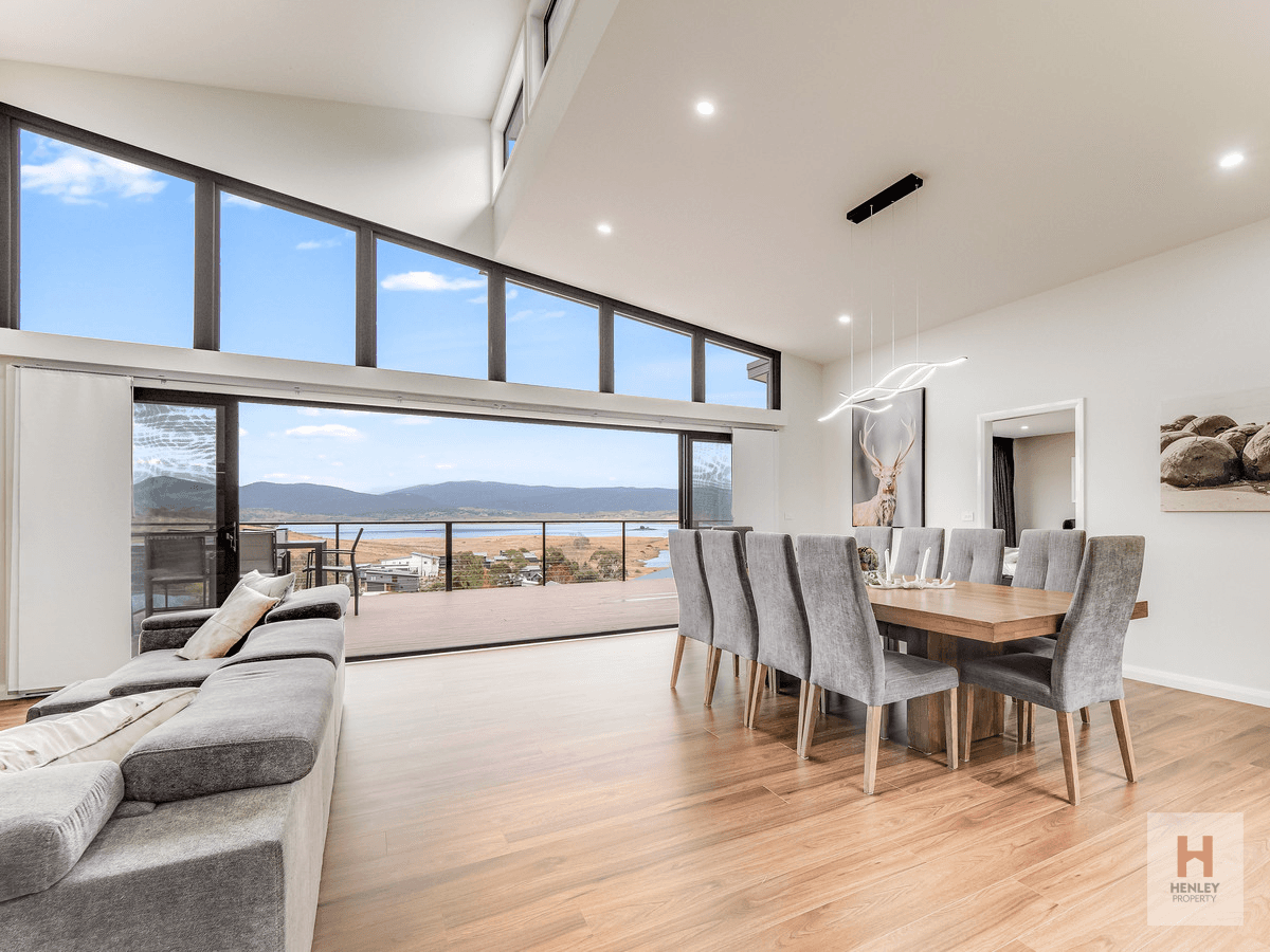 19 Acacia Place, East Jindabyne, NSW 2627