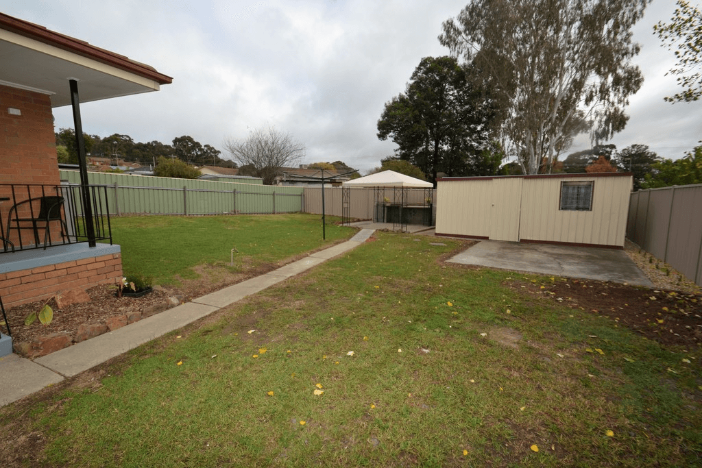 4 Monash Drive, SEYMOUR, VIC 3660