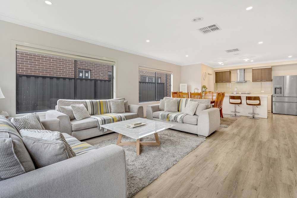 10 Archipelago Drive, CRAIGIEBURN, VIC 3064