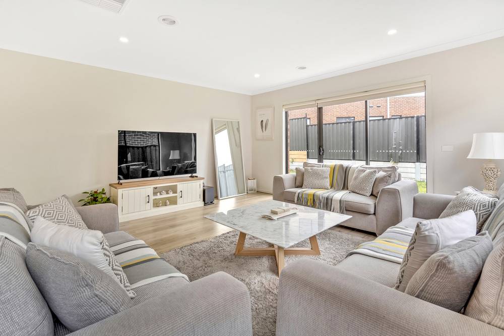 10 Archipelago Drive, CRAIGIEBURN, VIC 3064