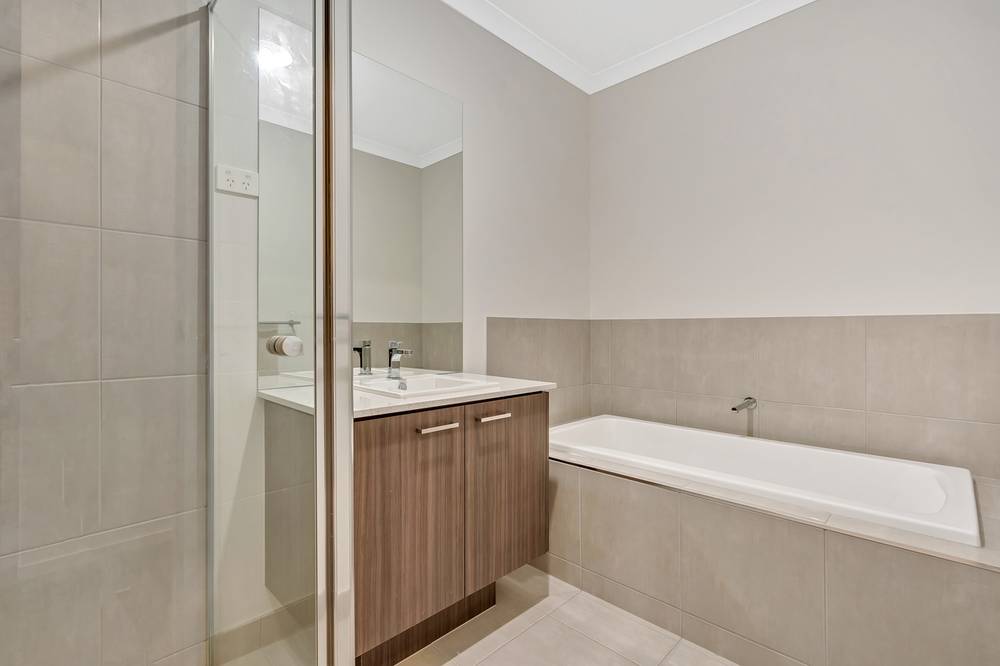 10 Archipelago Drive, CRAIGIEBURN, VIC 3064