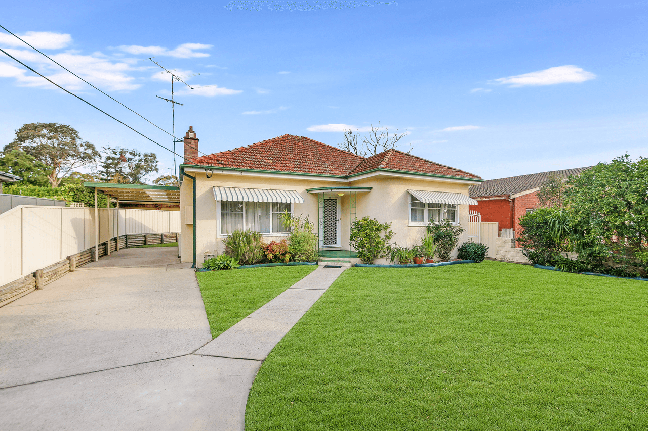 11 Houston Road, YAGOONA, NSW 2199