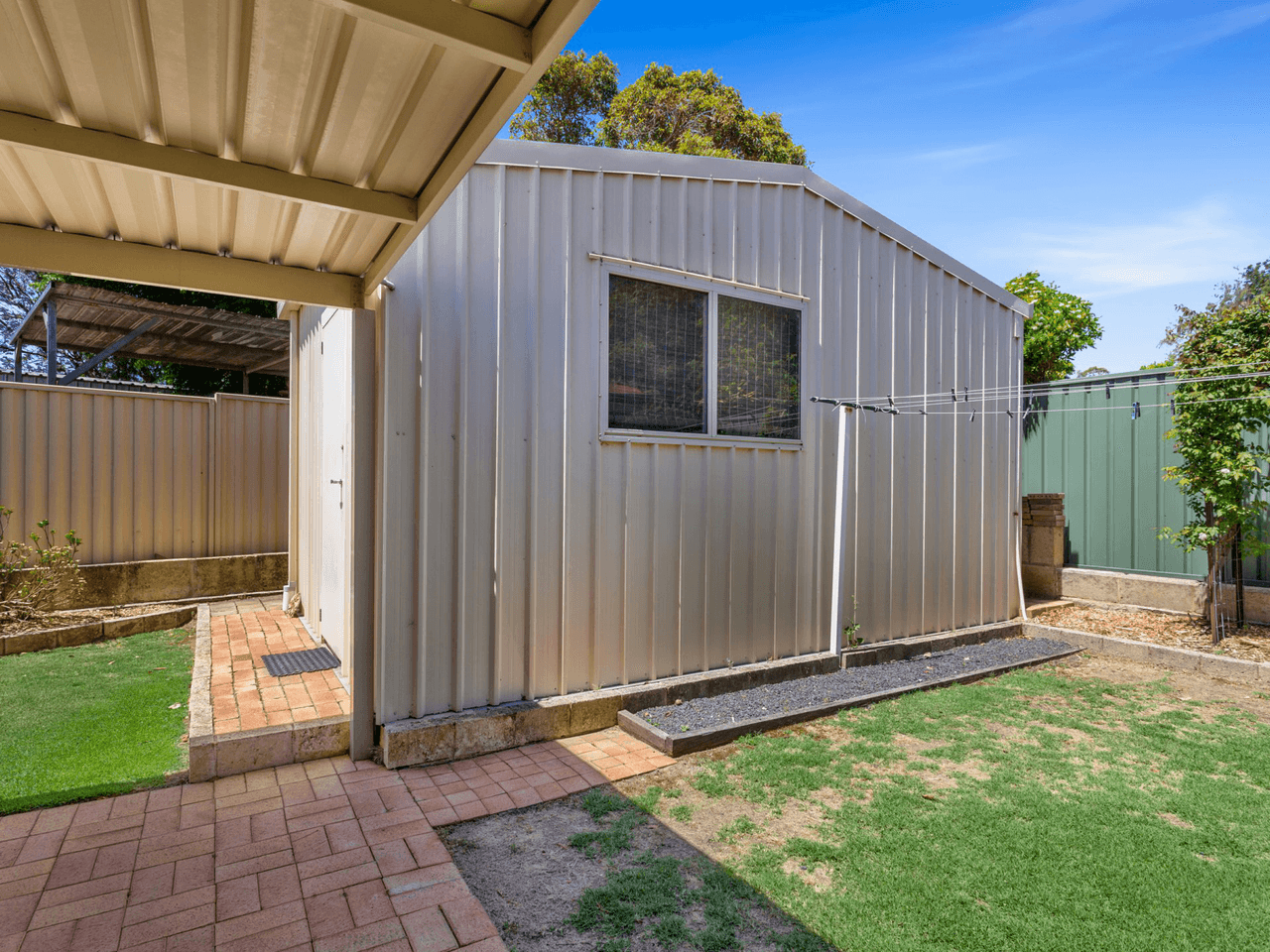 4B Larsen Court, HARVEY, WA 6220