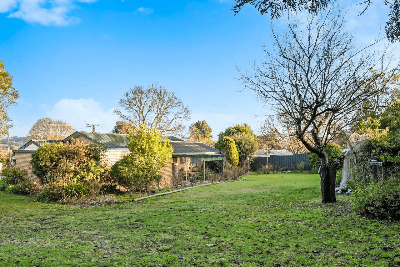 4 Jacobs Crescent, MOUNT BARKER, SA 5251