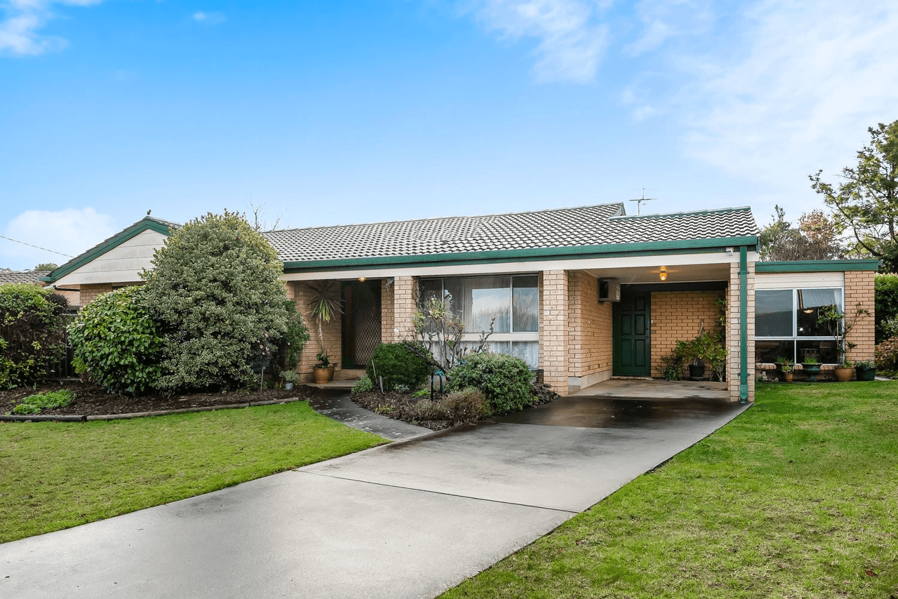 4 Jacobs Crescent, MOUNT BARKER, SA 5251