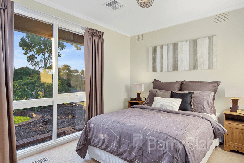 6  Ensign Close, Wantirna, VIC 3152