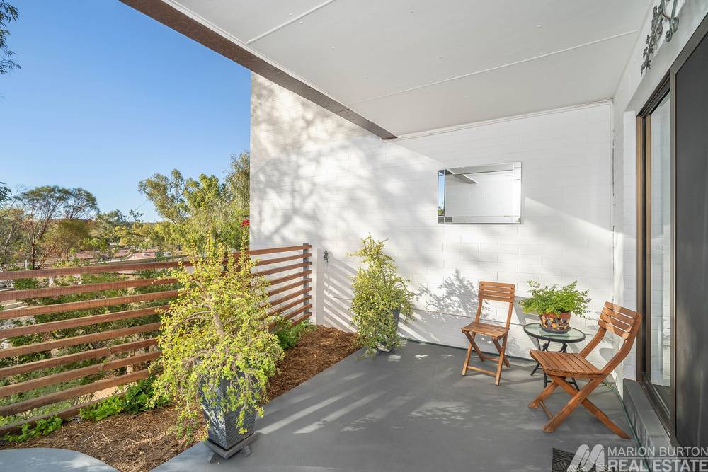 9/4 Aneura Place, Sadadeen, NT 0870