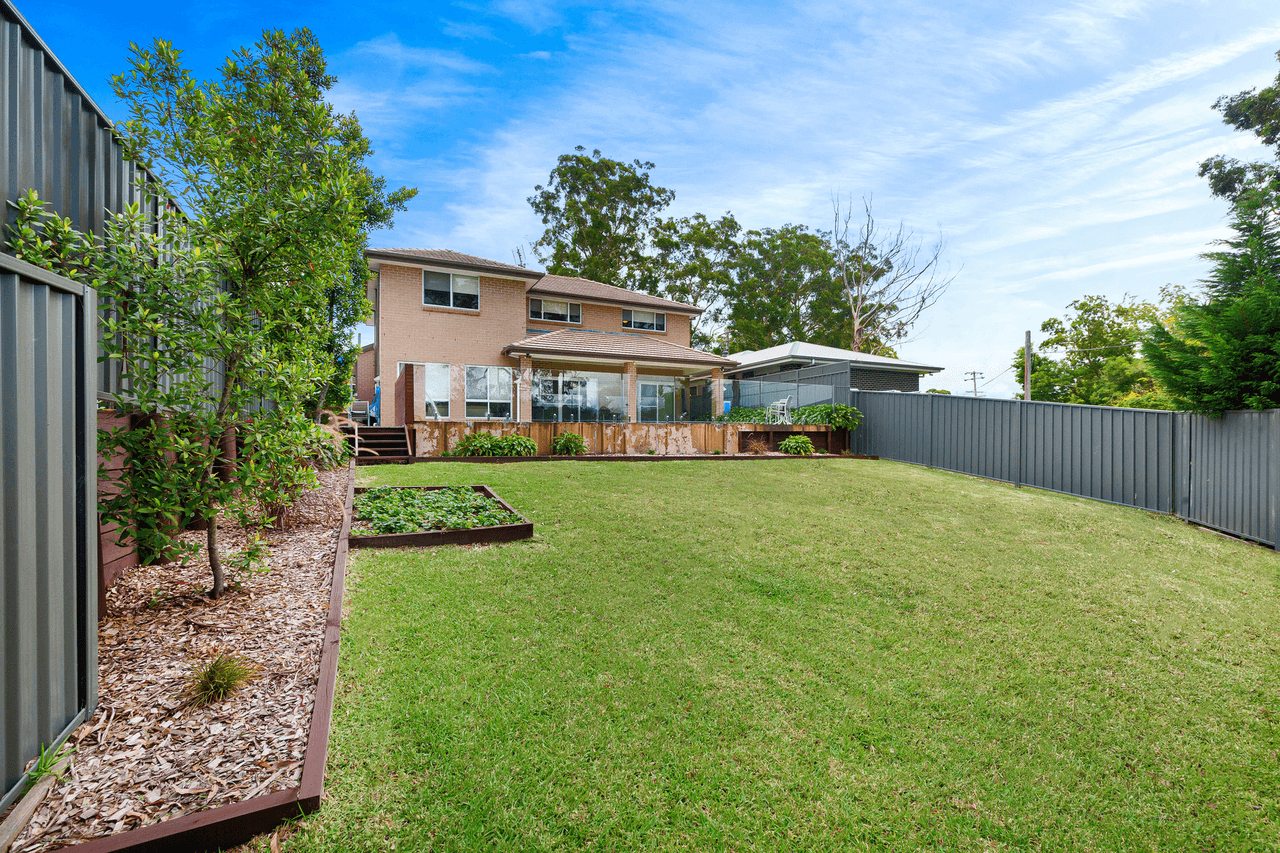 4 Eve Street, NARARA, NSW 2250