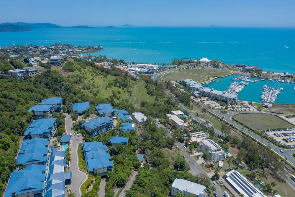 11 Hermitage Drive, AIRLIE BEACH, QLD 4802