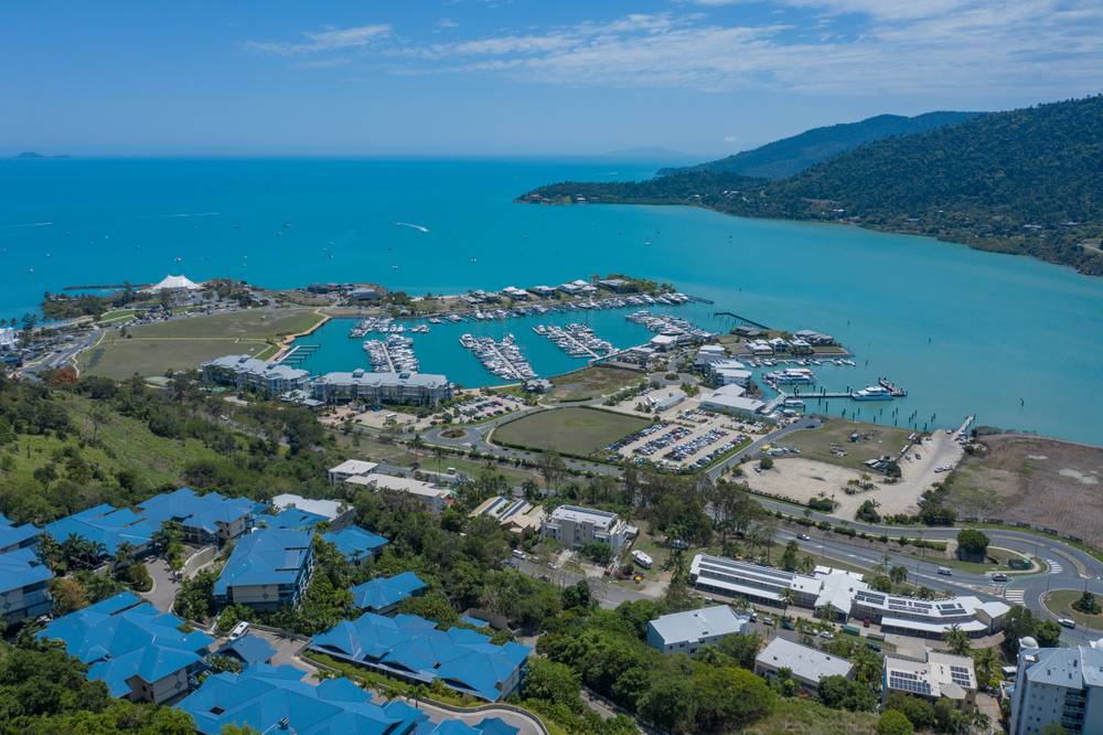 11 Hermitage Drive, AIRLIE BEACH, QLD 4802