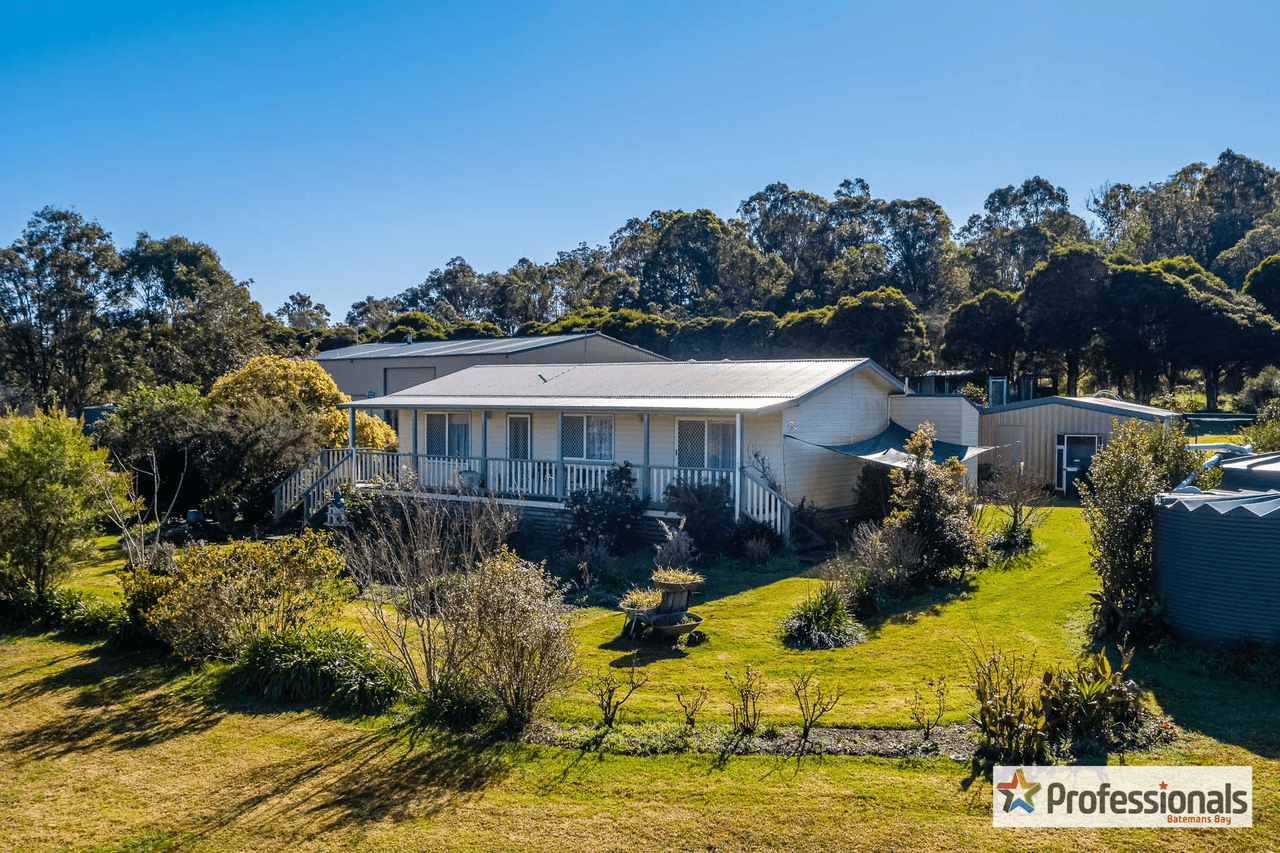 20 Pear Tree Place, MORUYA, NSW 2537