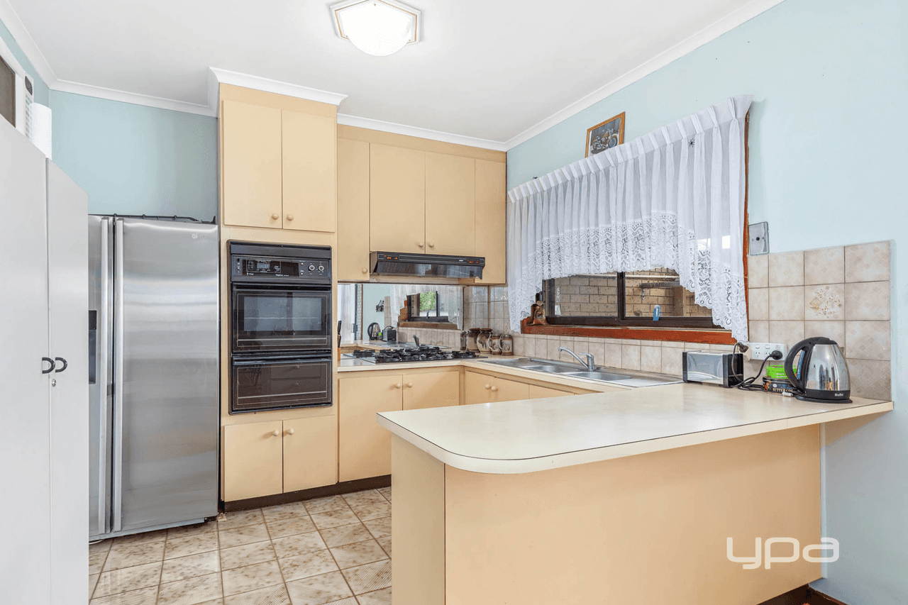 28 Kings Road, ST ALBANS, VIC 3021