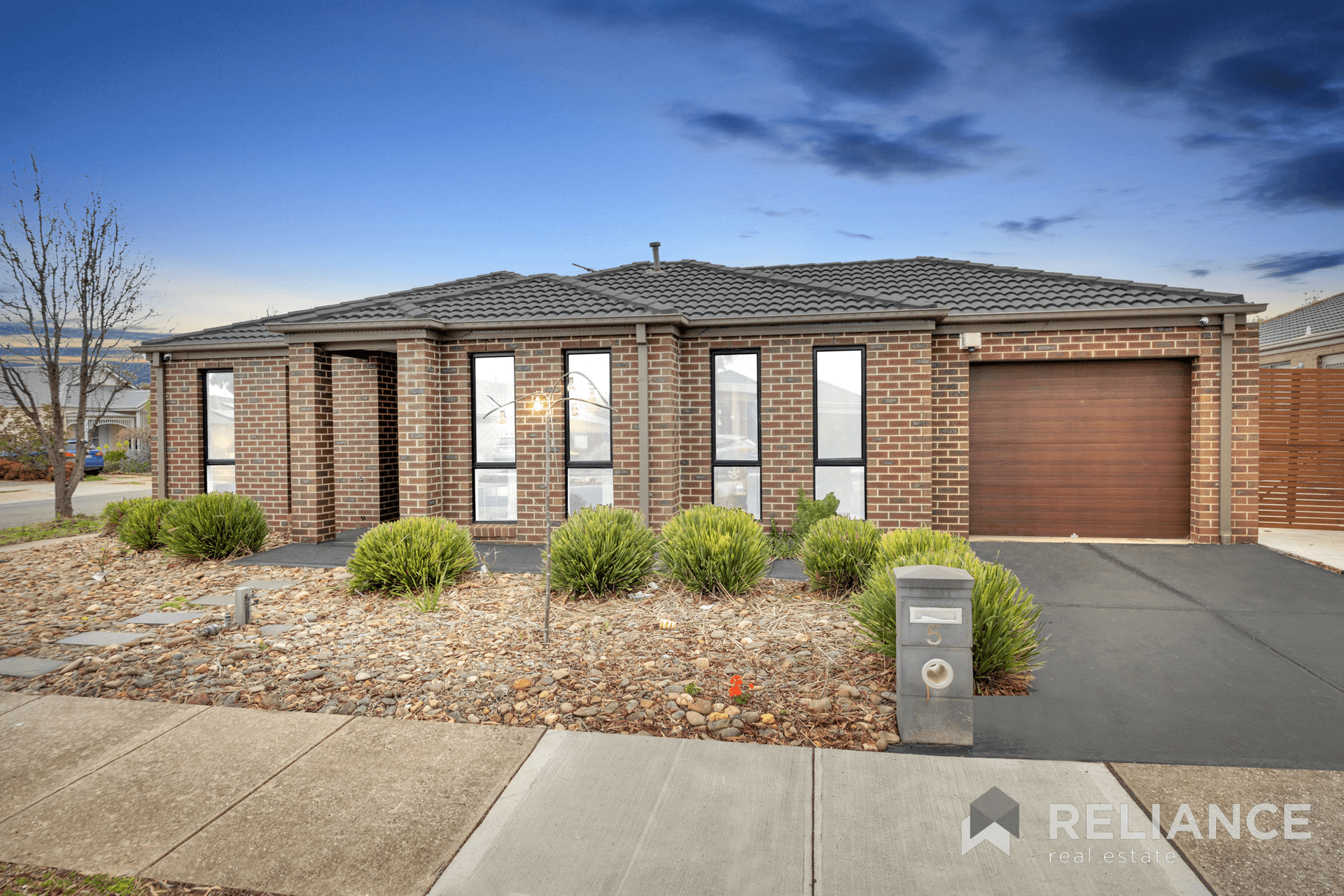 5 Faircroft Drive, Brookfield, VIC 3338