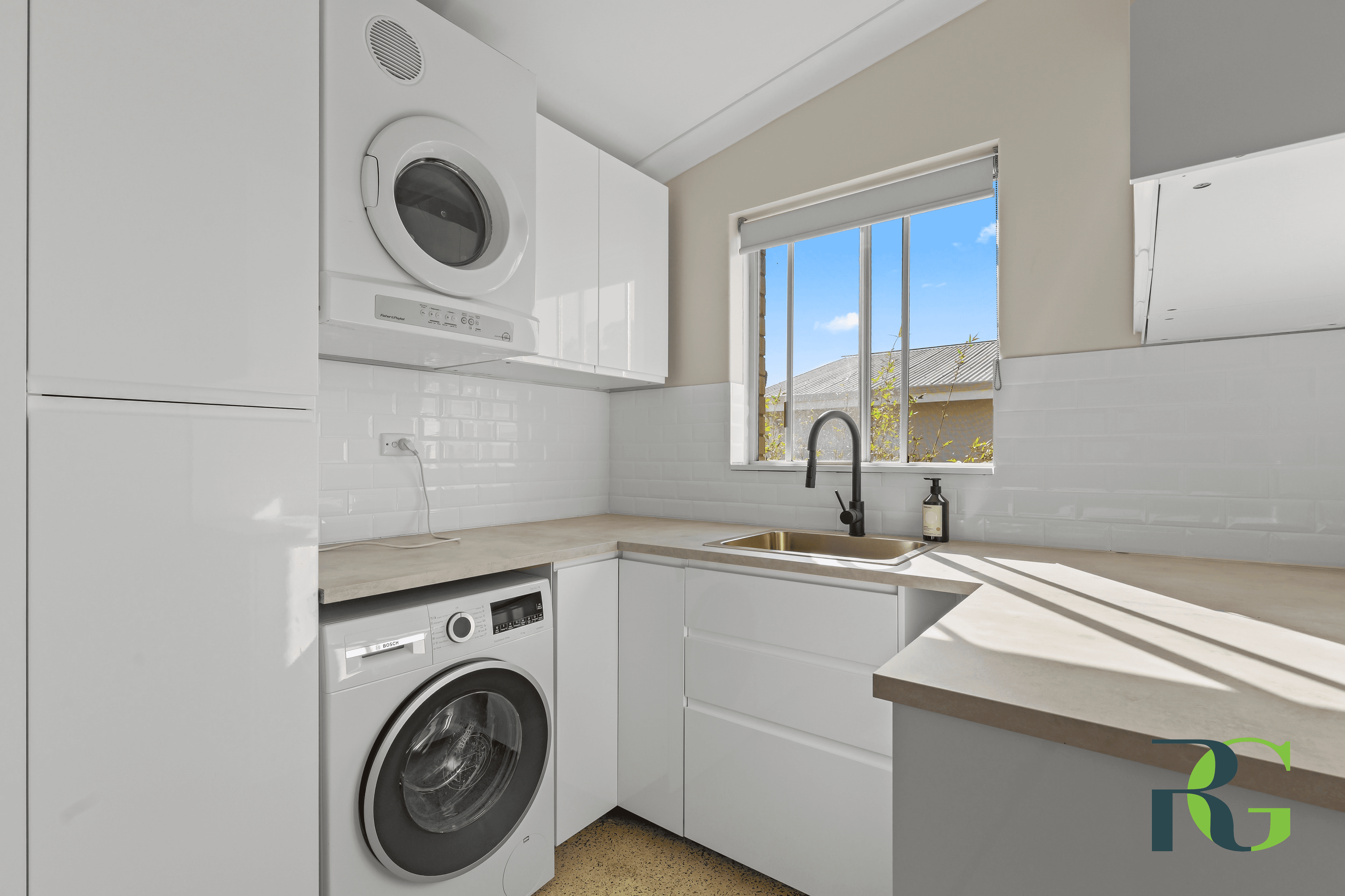 16A Woodley Crescent, MELVILLE, WA 6156
