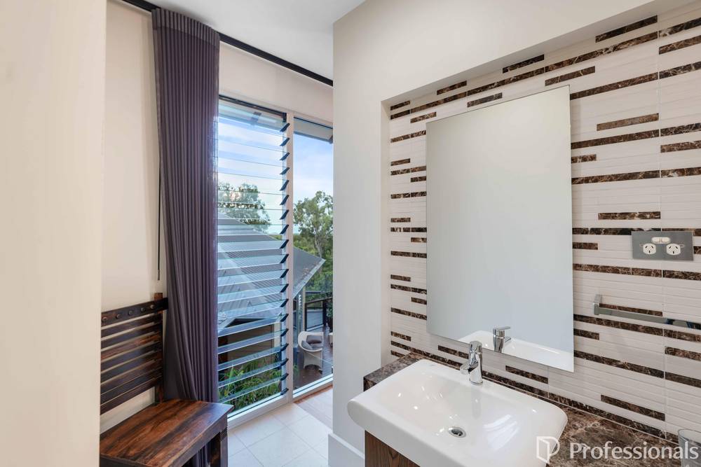 13-15 Waterview Close, KEWARRA BEACH, QLD 4879