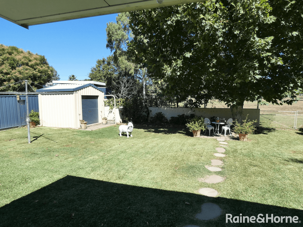 4 Kirkby Avenue, MOREE, NSW 2400