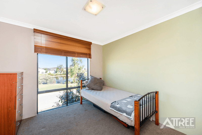 40 Admiralty Road, CANNING VALE, WA 6155