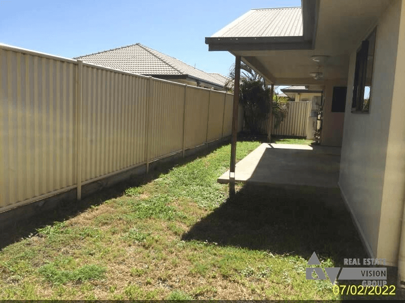 Unit 1/56 Mayfair Dr, Emerald, QLD 4720