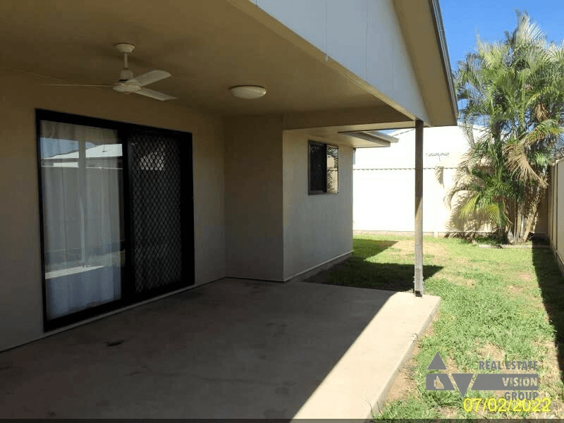 Unit 1/56 Mayfair Dr, Emerald, QLD 4720