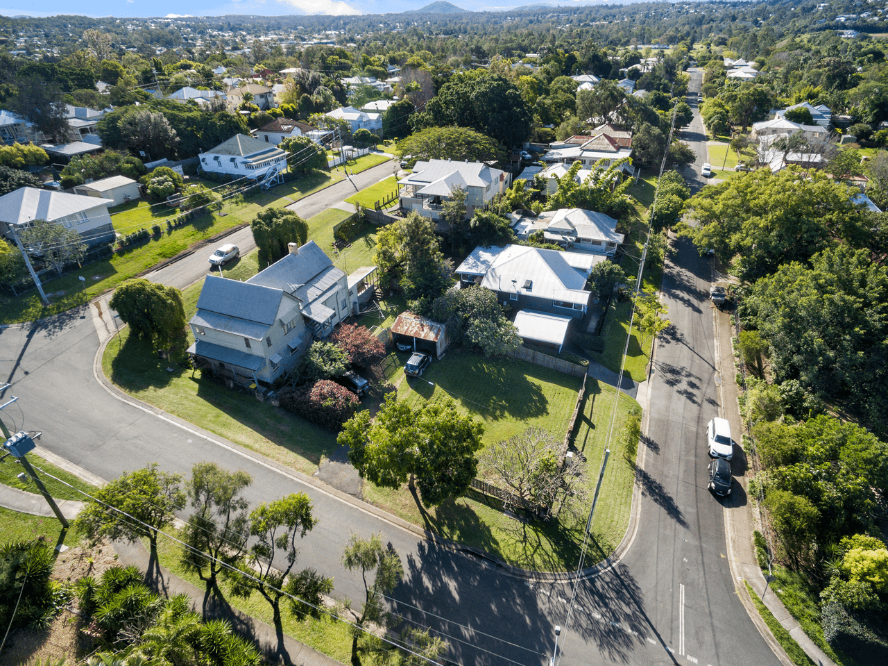 4 Panton Street, WOODEND, QLD 4305