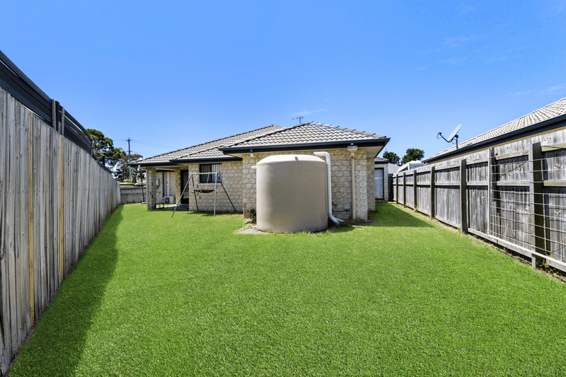 11a Cadell Crescent, ROTHWELL, QLD 4022