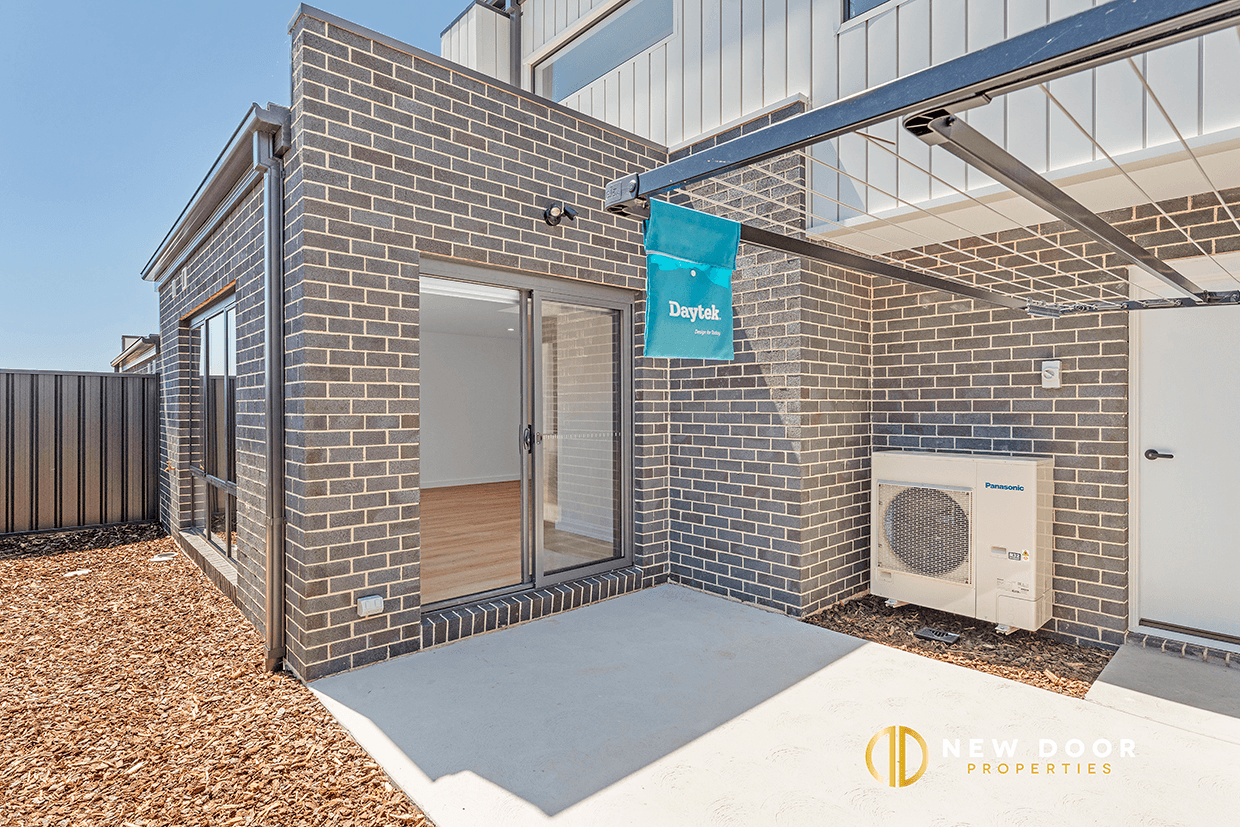2/75 Grenfell Avenue, TAYLOR, ACT 2913