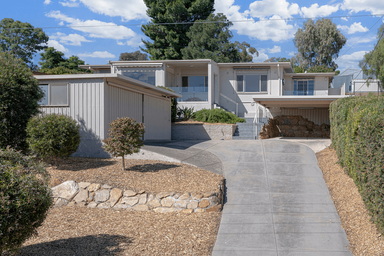 22 Linton Road, PARA HILLS, SA 5096