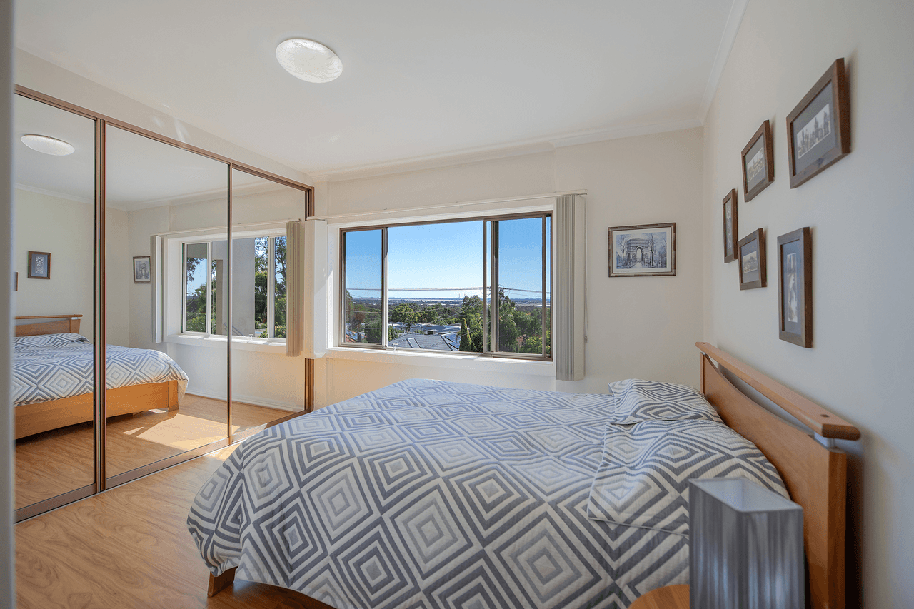 22 Linton Road, PARA HILLS, SA 5096