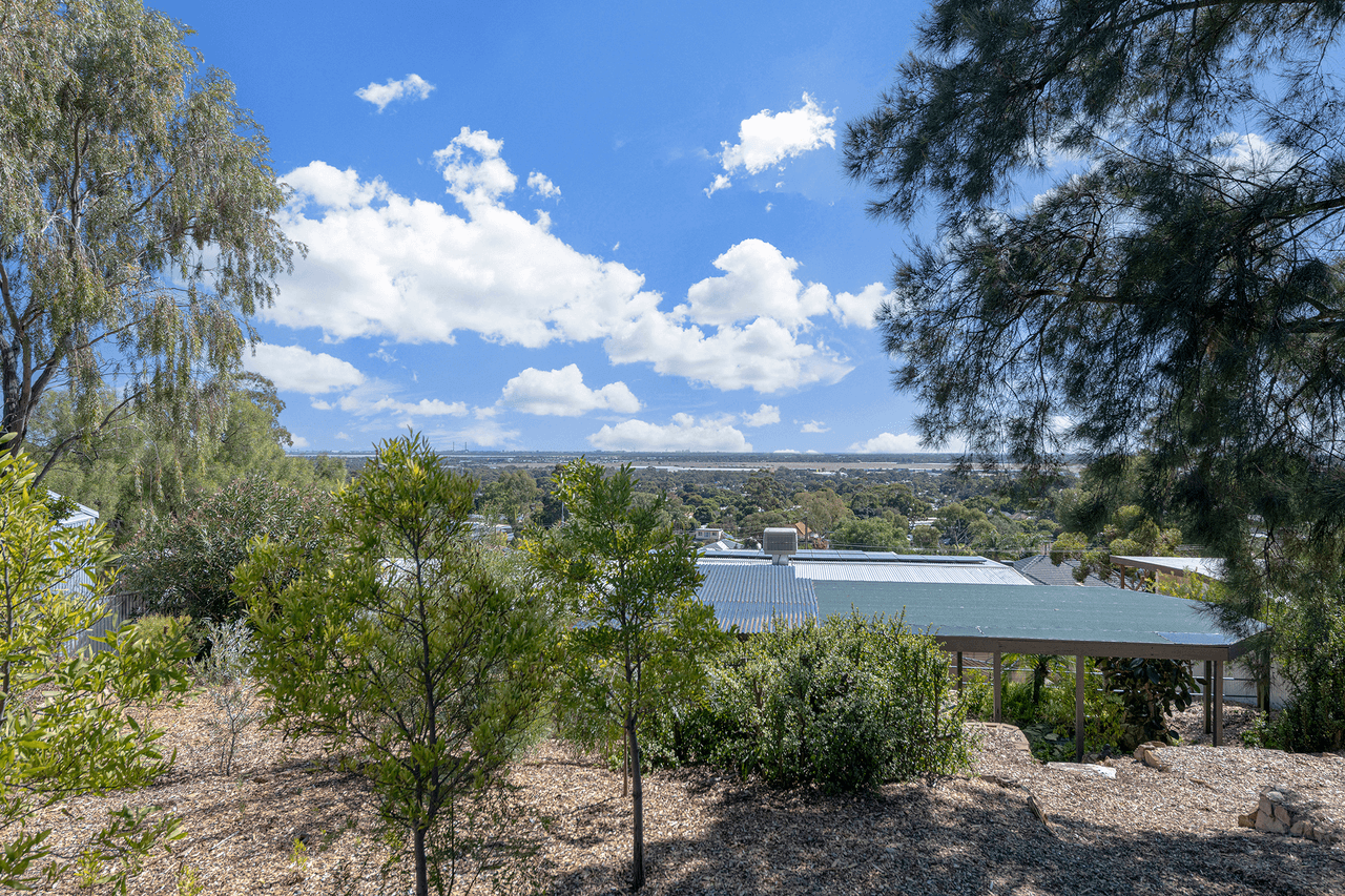 22 Linton Road, PARA HILLS, SA 5096