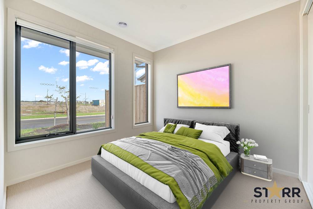 3 WARREN STREET, THORNHILL PARK, VIC 3335