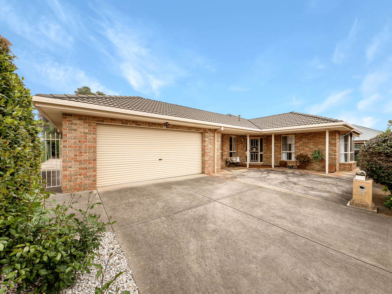 27 Hartigan Street, THURGOONA, NSW 2640