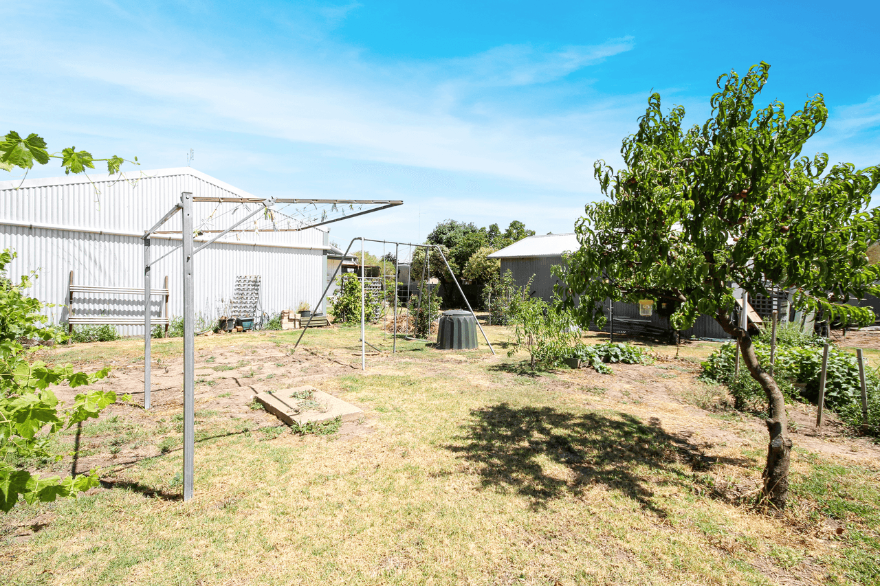 103 Jamouneau Street, WARRACKNABEAL, VIC 3393