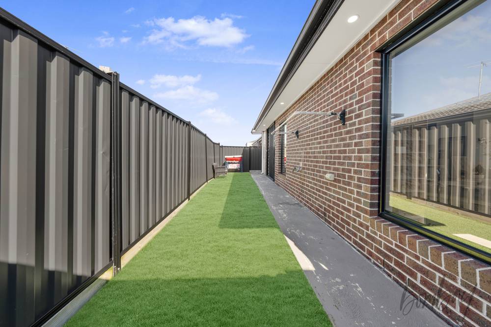 322 Highlander Drive, CRAIGIEBURN, VIC 3064