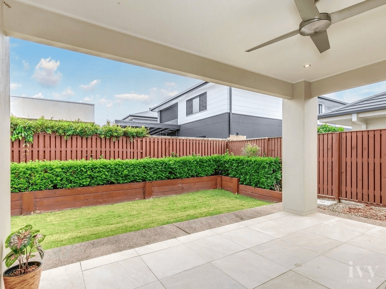 23 Cyan Street, Helensvale, QLD 4212