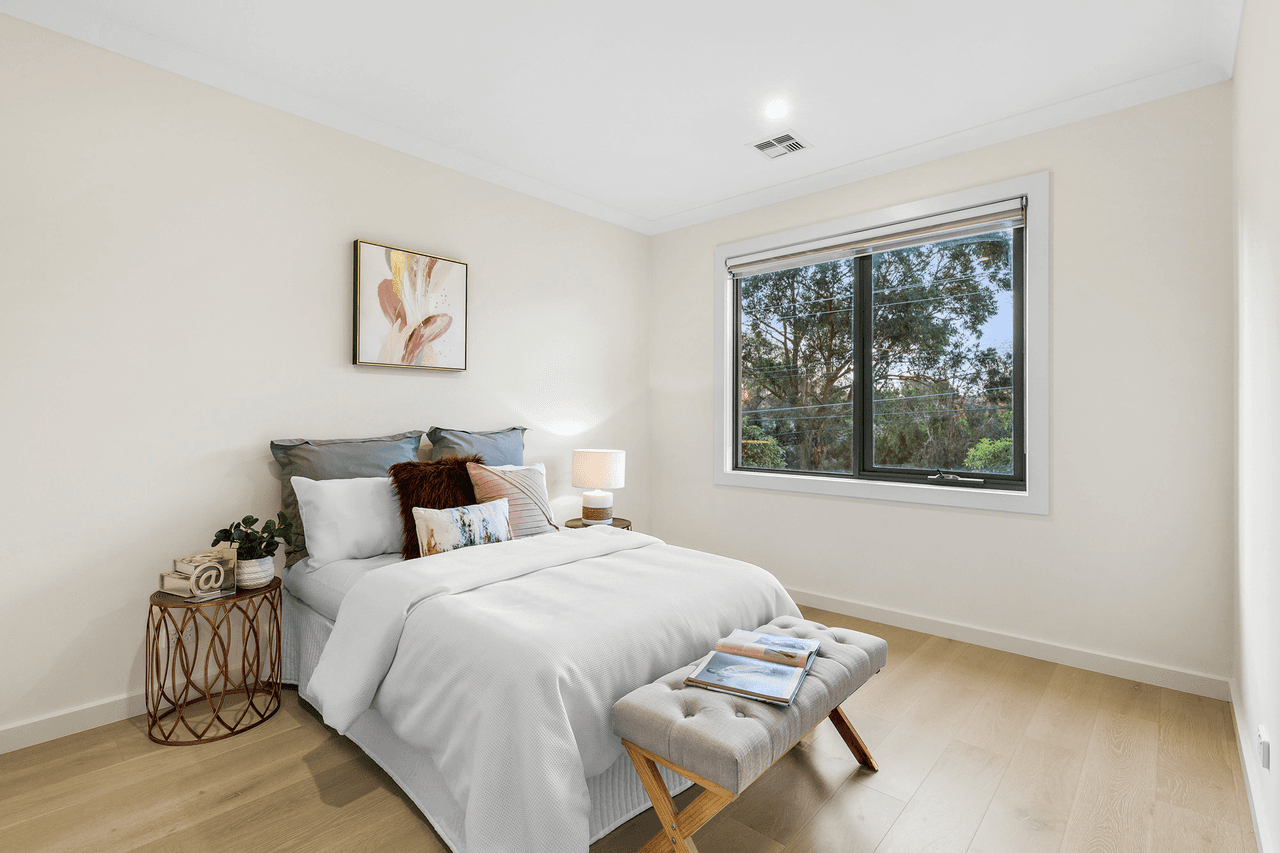1/42 Eley Road, BURWOOD, VIC 3125