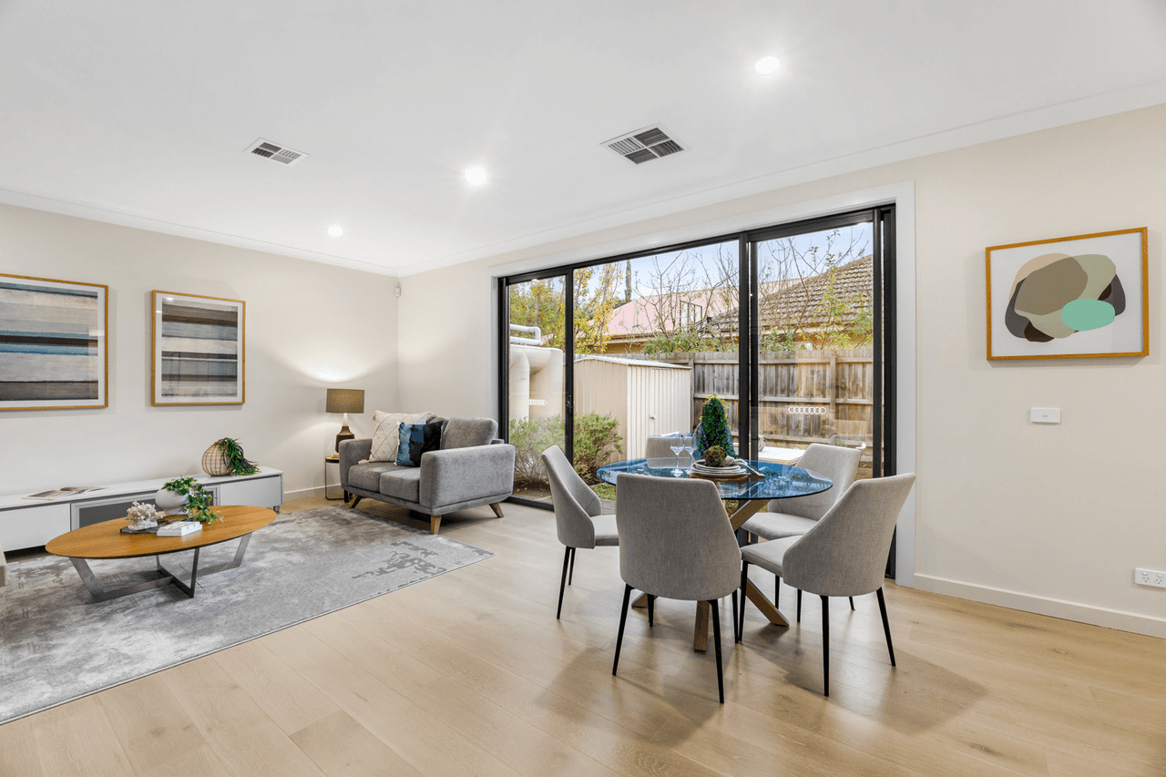 1/42 Eley Road, BURWOOD, VIC 3125