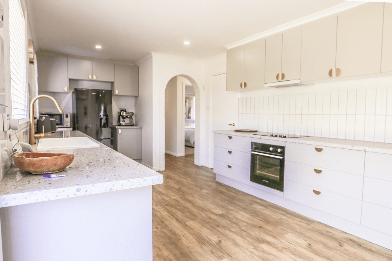 307 Victoria St, DENILIQUIN, NSW 2710