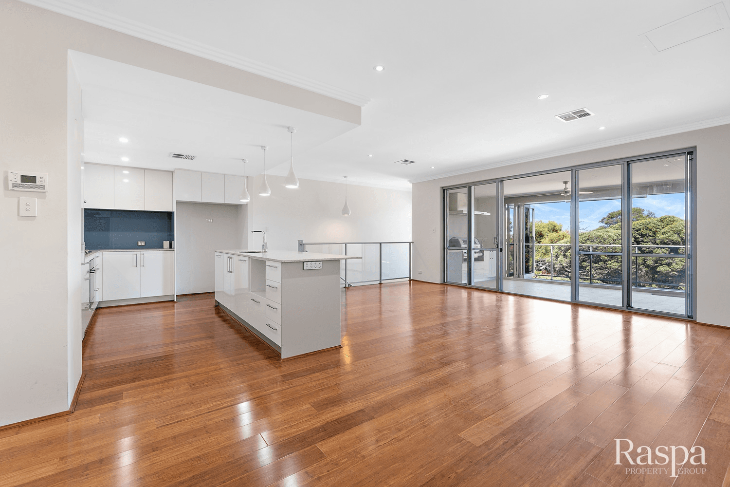 25 Perlinte View, North Coogee, WA 6163