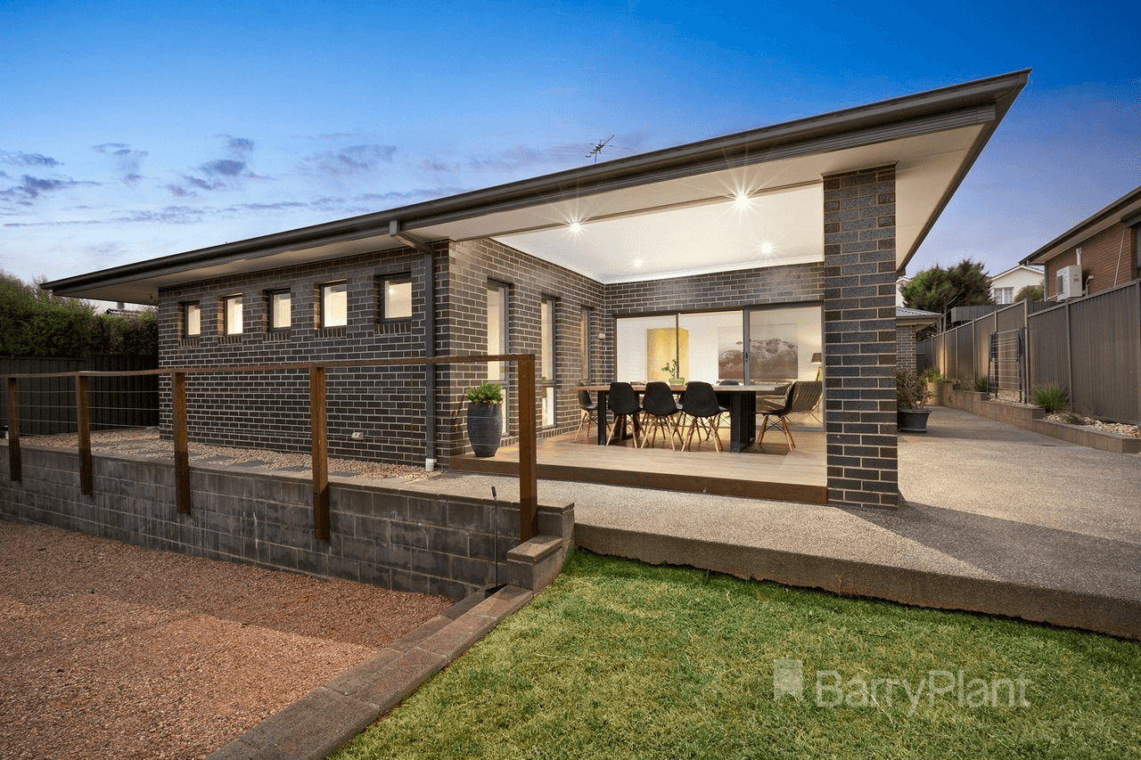 21 Binnak Drive, Watsonia North, VIC 3087